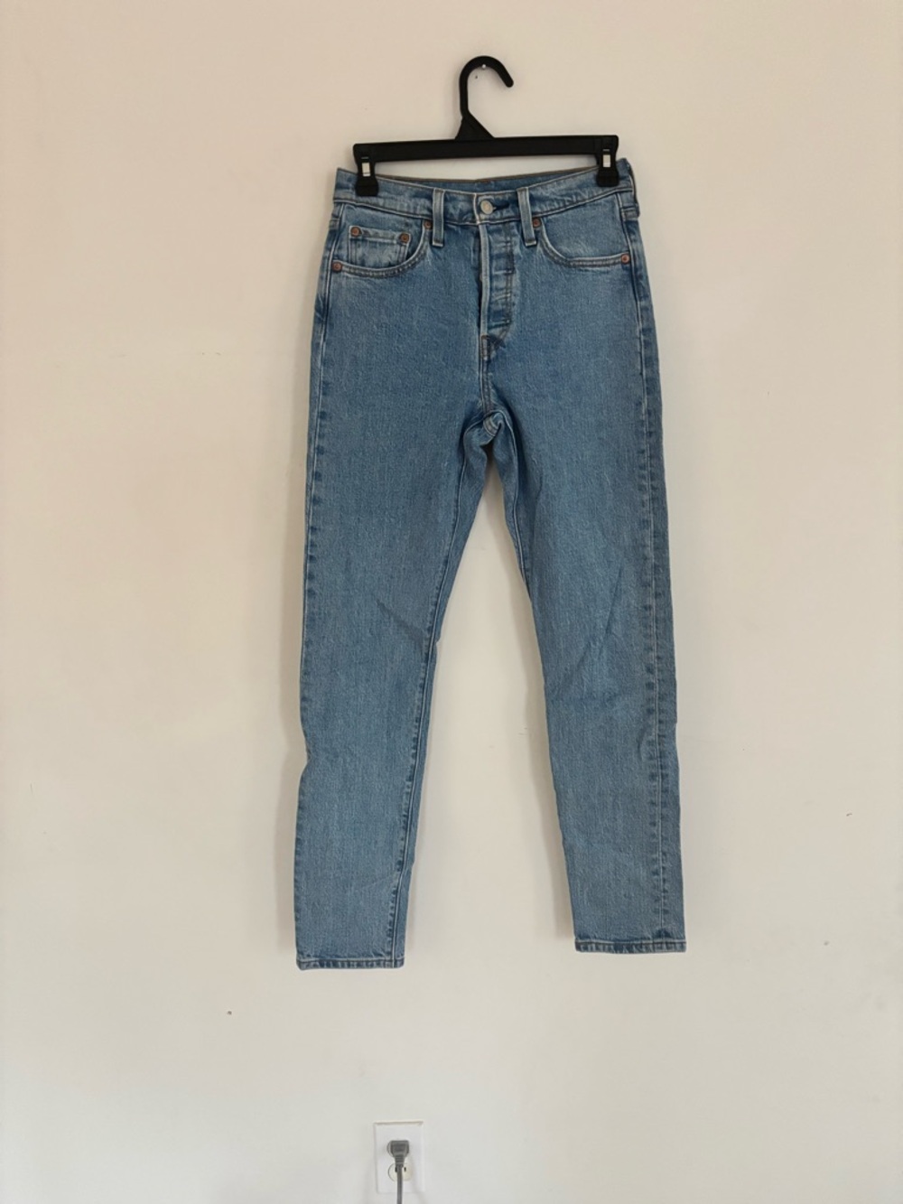 Levi’s 501 Premium Light Wash Straight Leg Jeans Button Fly